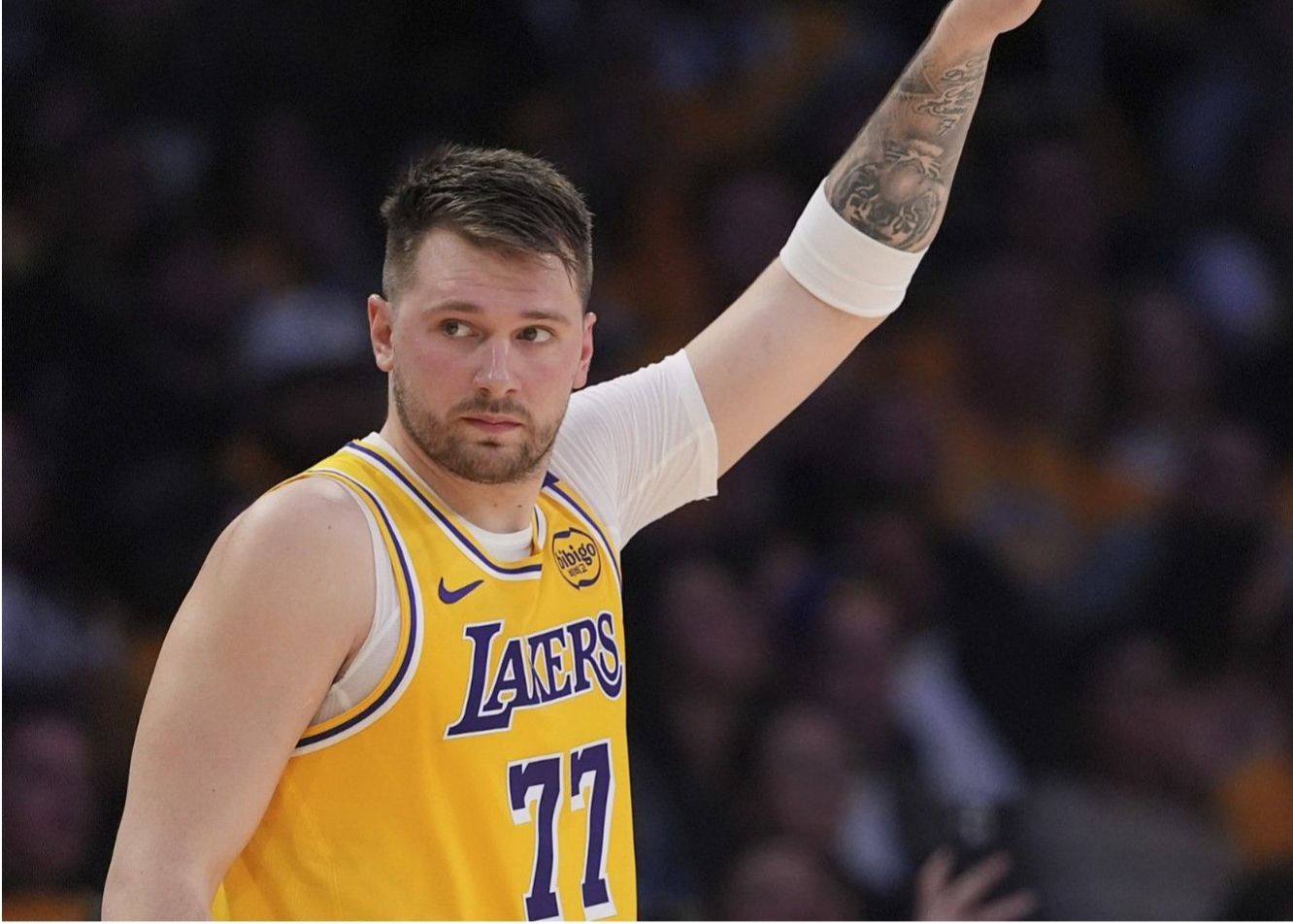 881 Punkte in 30 Spielen! Doncic überholt Kareem Abdul-Jabbar und wird in 30 Spielen Torschützenkönig der Lakers
