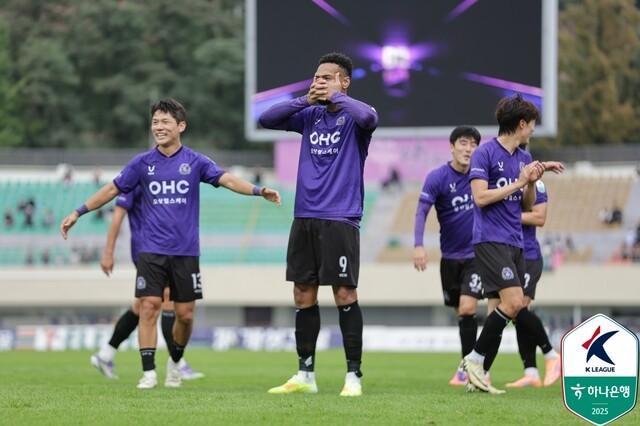 Anyang Sky Domination Motta: Seit seiner Kindheit legt er besonderen Wert auf das Kopfballtraining und sein Ziel ist es, mindestens zweimal in den Play-offs zu gewinnen